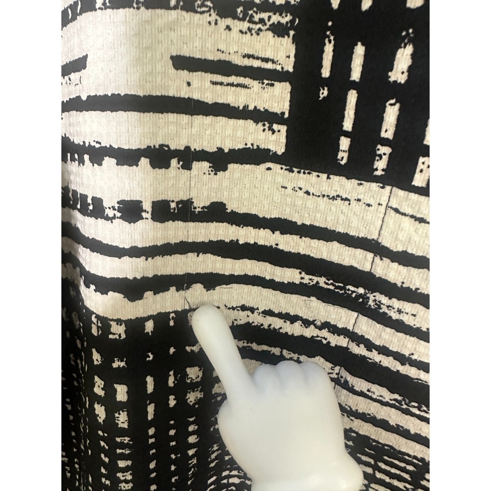 IC by Connie K Abstract Grid Button Jacket Topper Black White XL Abstract *Flaw - Picture 11 of 15